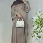 Abaya ample satiné - Beige / Doré